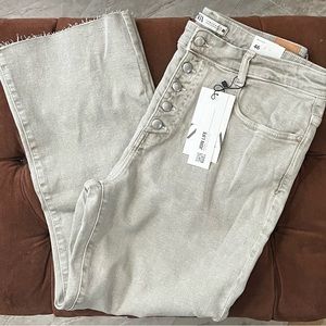 Zara ankle mini-flare jeans— nwt.
